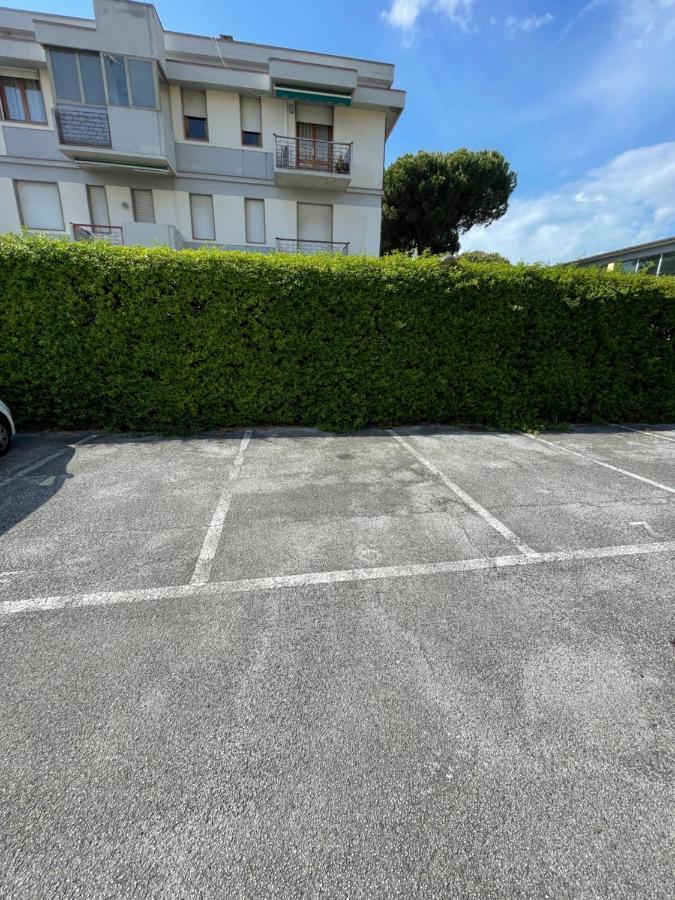 Viareggio Sabbia Bianca Apartment Exterior photo